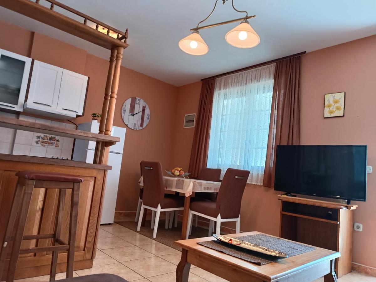 Apartments Ivicek Poreč Extérieur photo